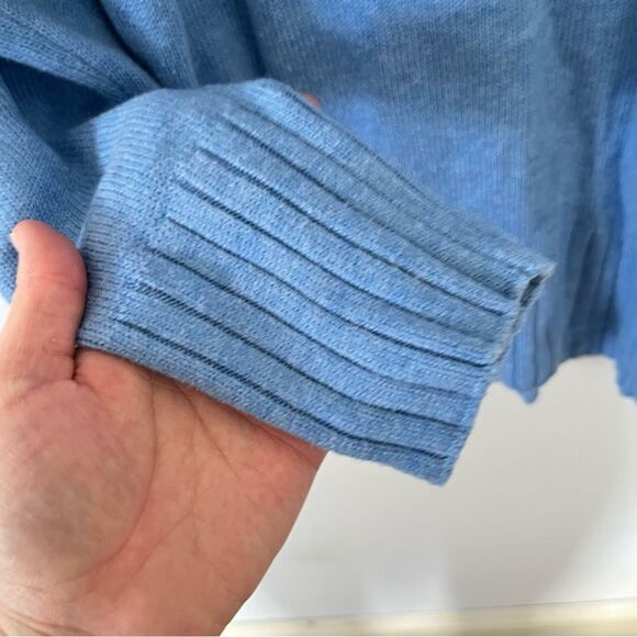 Old Navy Blue Rib-Knit Crewneck Sweater - Picture 7 of 7